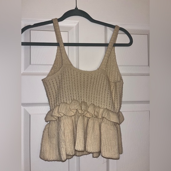 SweatyRocks Women' Knit Top Sleeveless Ruffle Hem V Neck Peplum - Picture 5 of 6